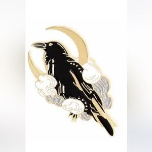 $2 RAVEN PIN/BROOCH. ENAMEL/METAL. NEW. $2 WITH ANY $10 ORDER OR MORE